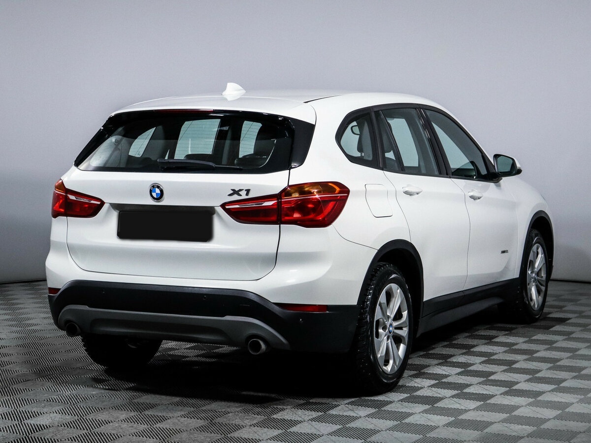 BMW X1 20i xDrive II (F48), 2016 Фото №5