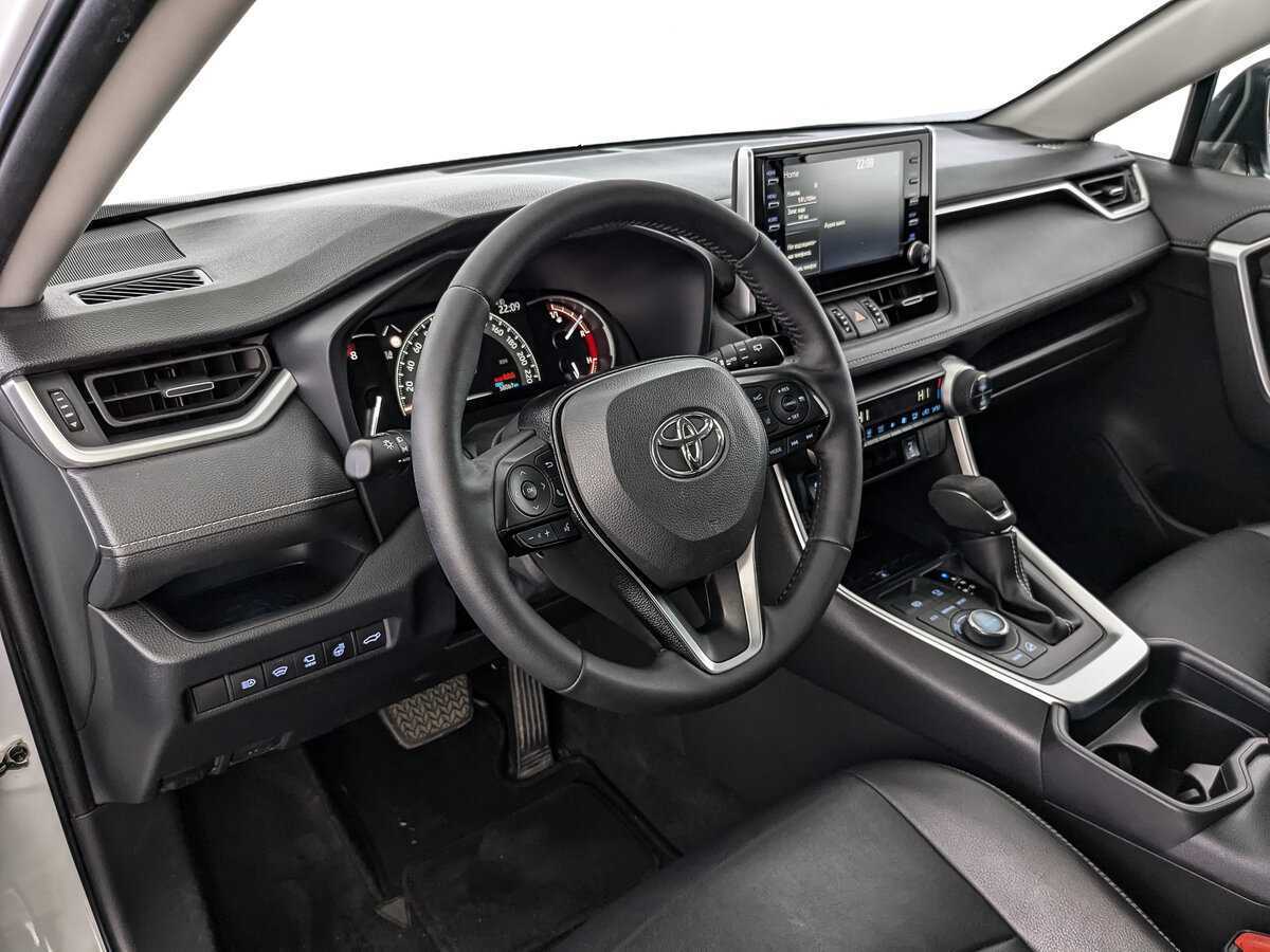 Toyota RAV4, 2021 Фото №15