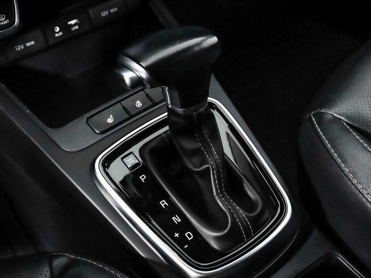 Kia Rio X-Line, 2019 Фото №10