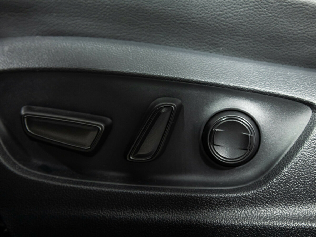 Toyota Camry VIII (XV70), 2018 Фото №16