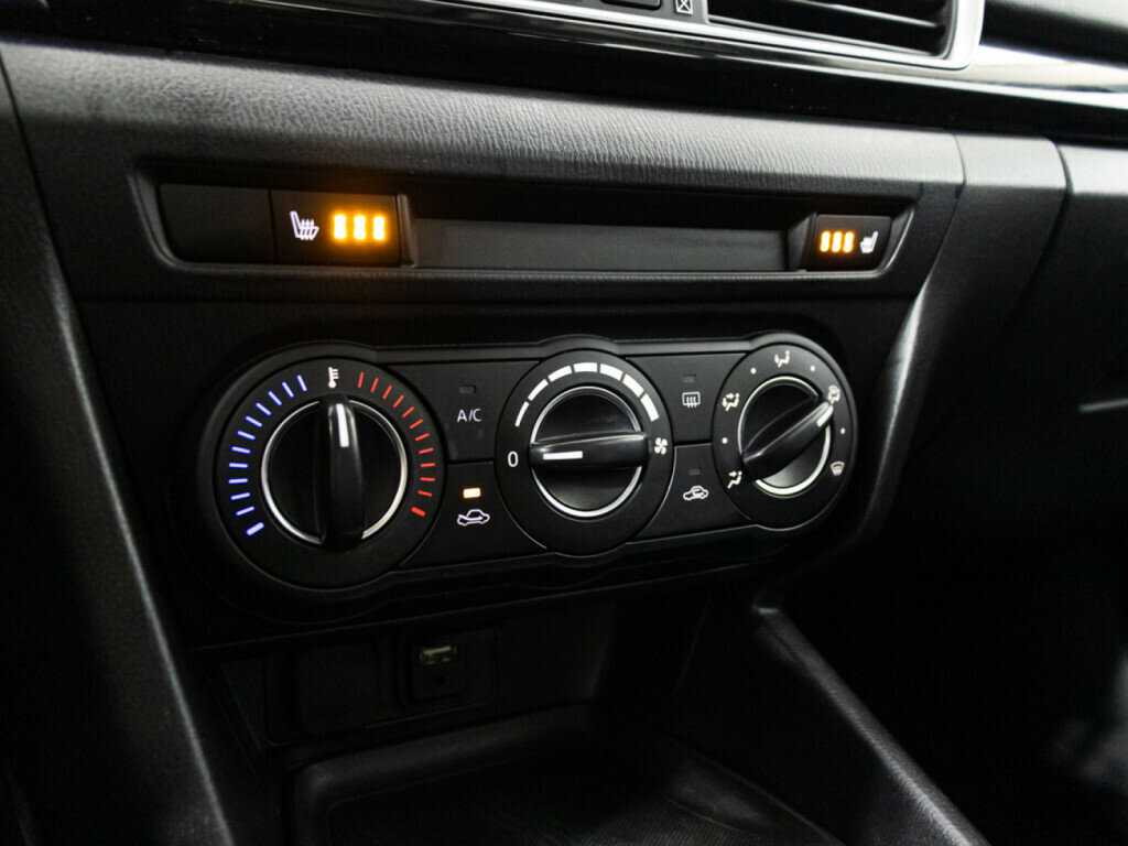 Mazda 3, 2014 Фото №15