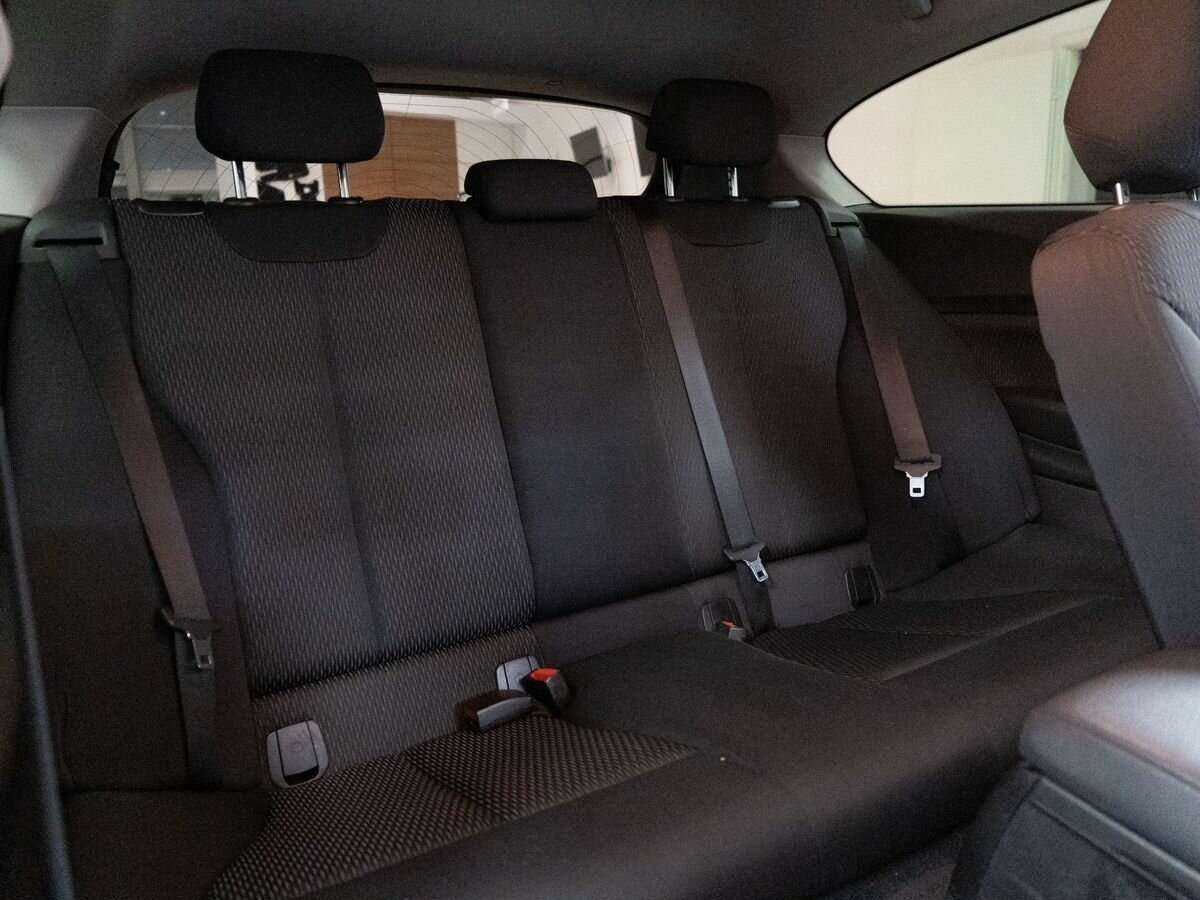 BMW 1 серии 116i, 2012 Фото №8