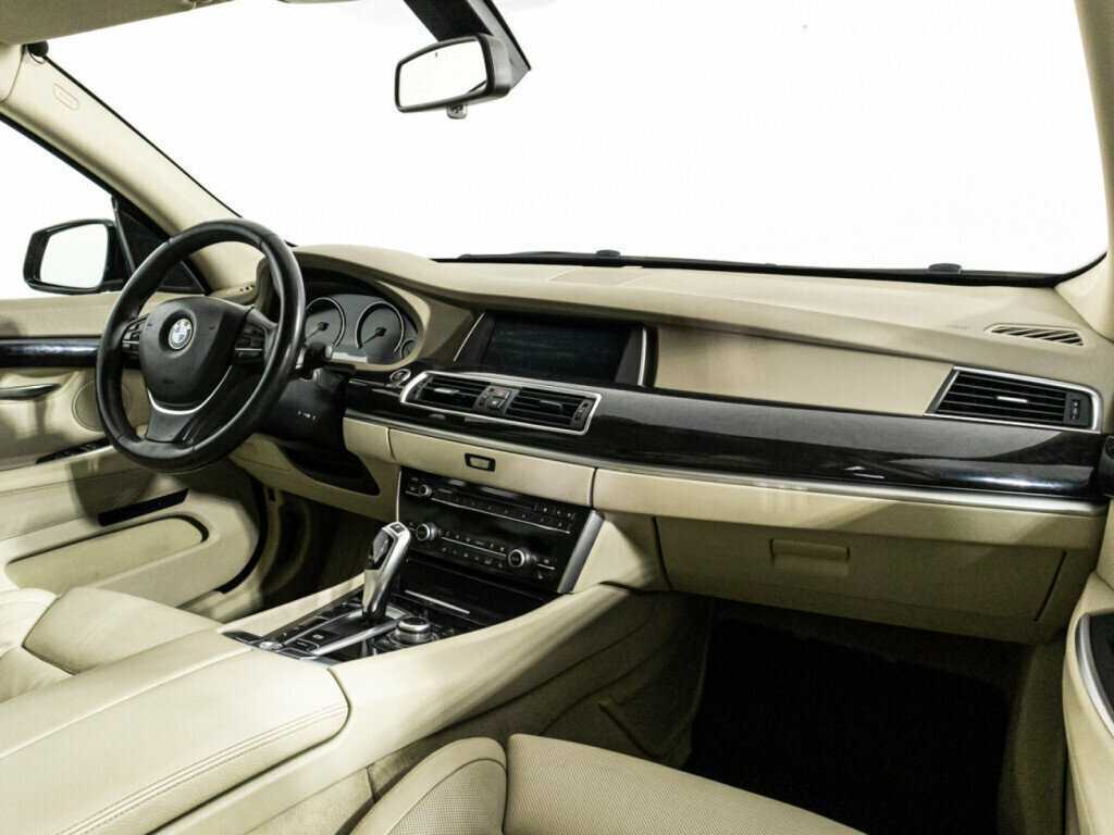 BMW 5 серии Gran Turismo 530d xDrive, 2012 Фото №9