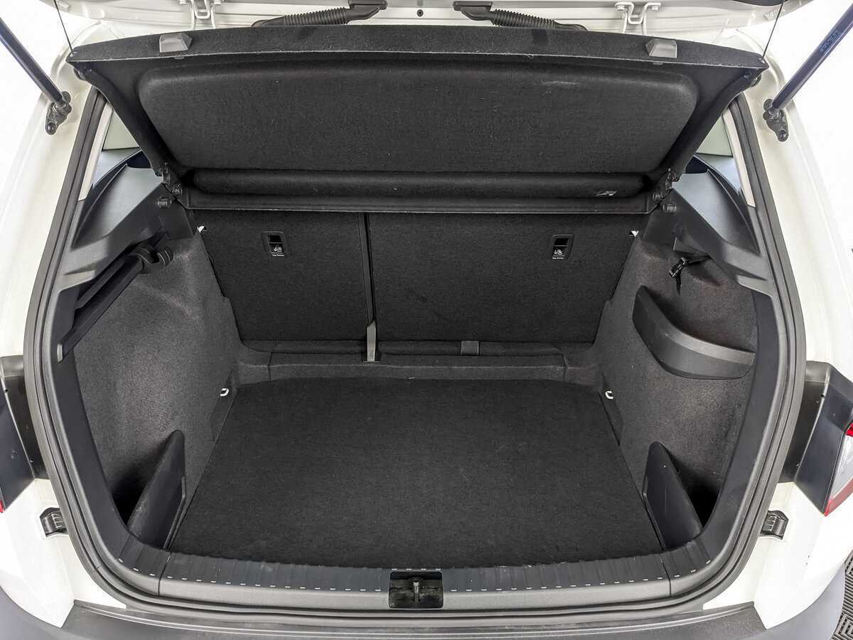 Skoda Karoq, 2021 Фото №10