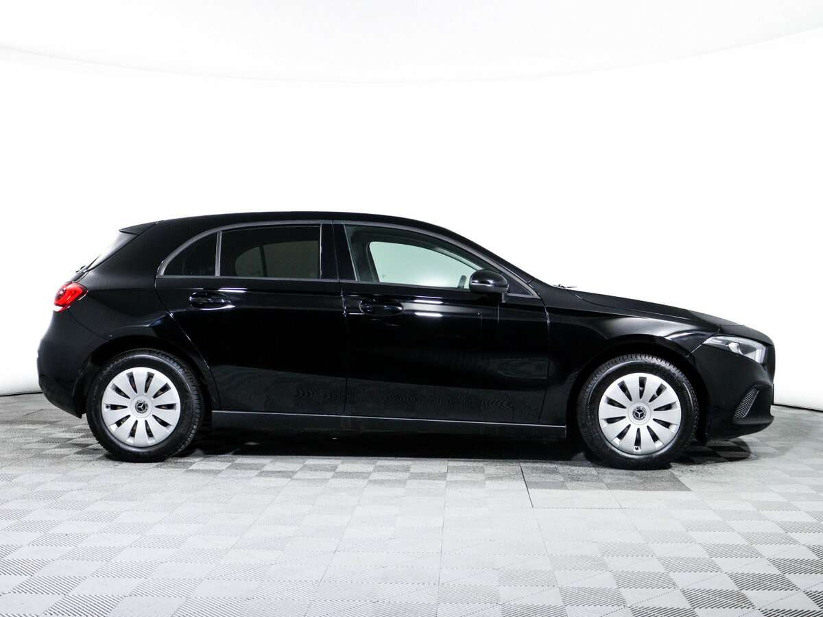 Mercedes-Benz A-Класс 200, 2020 Фото №4