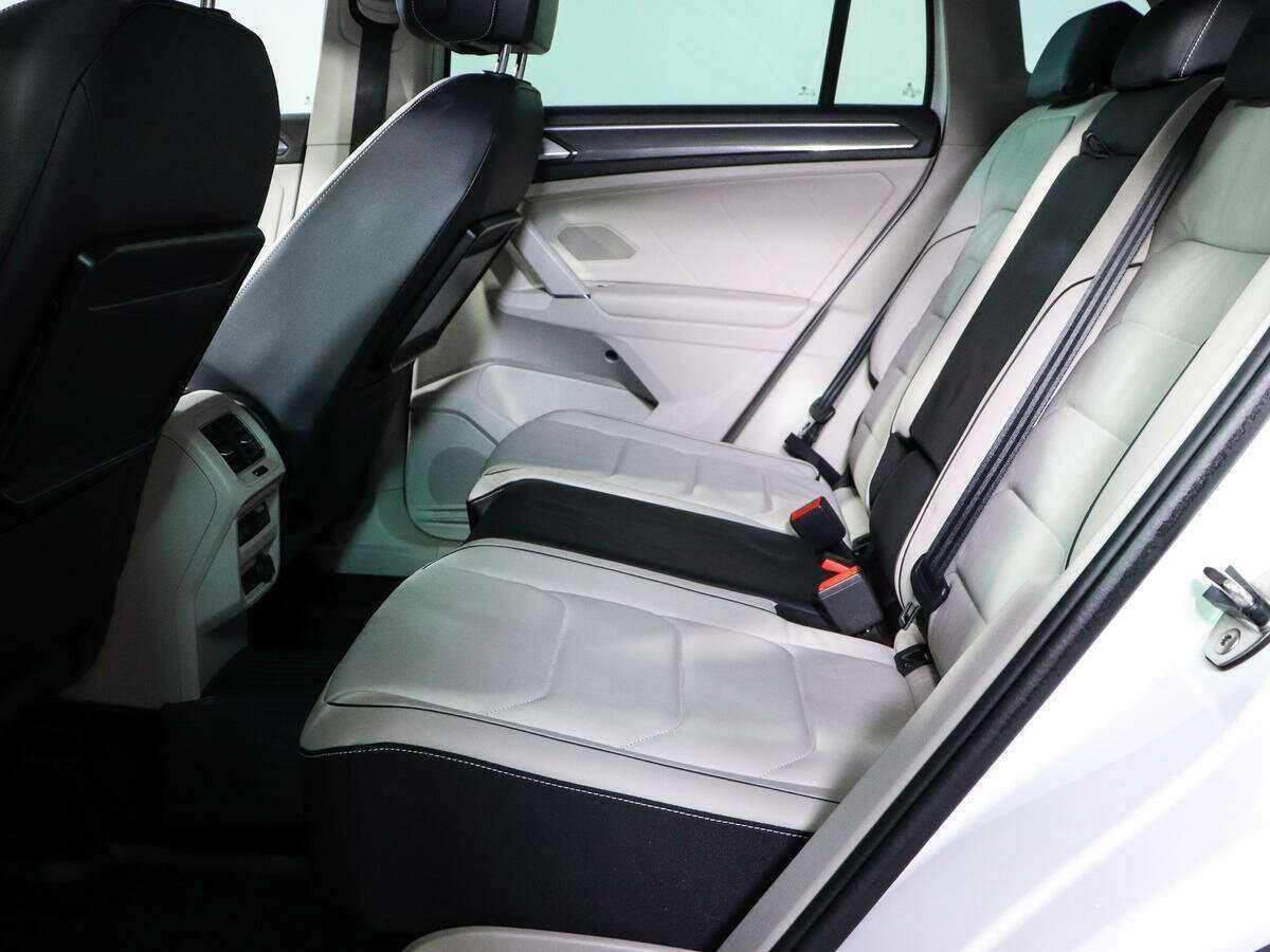 Volkswagen Tiguan, 2017 Фото №8