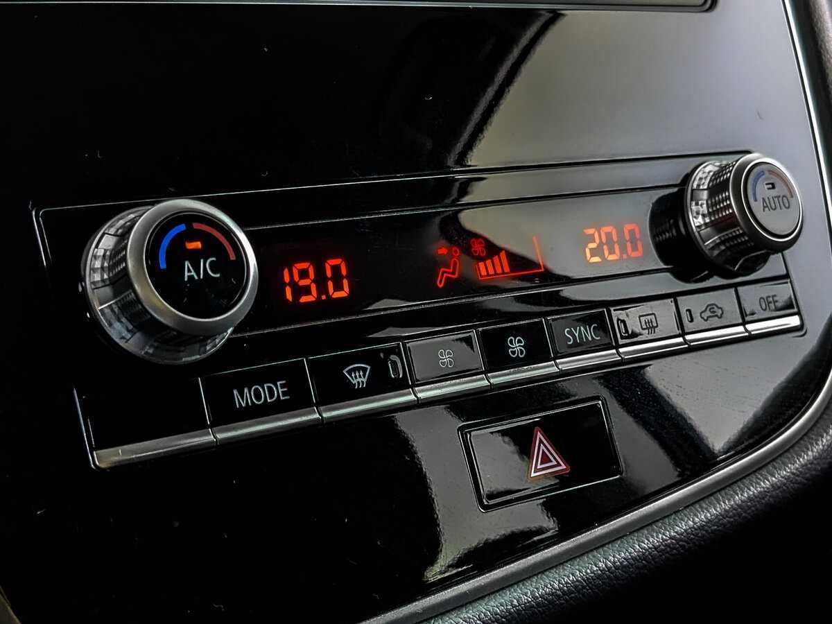 Mitsubishi Outlander, 2021 Фото №20