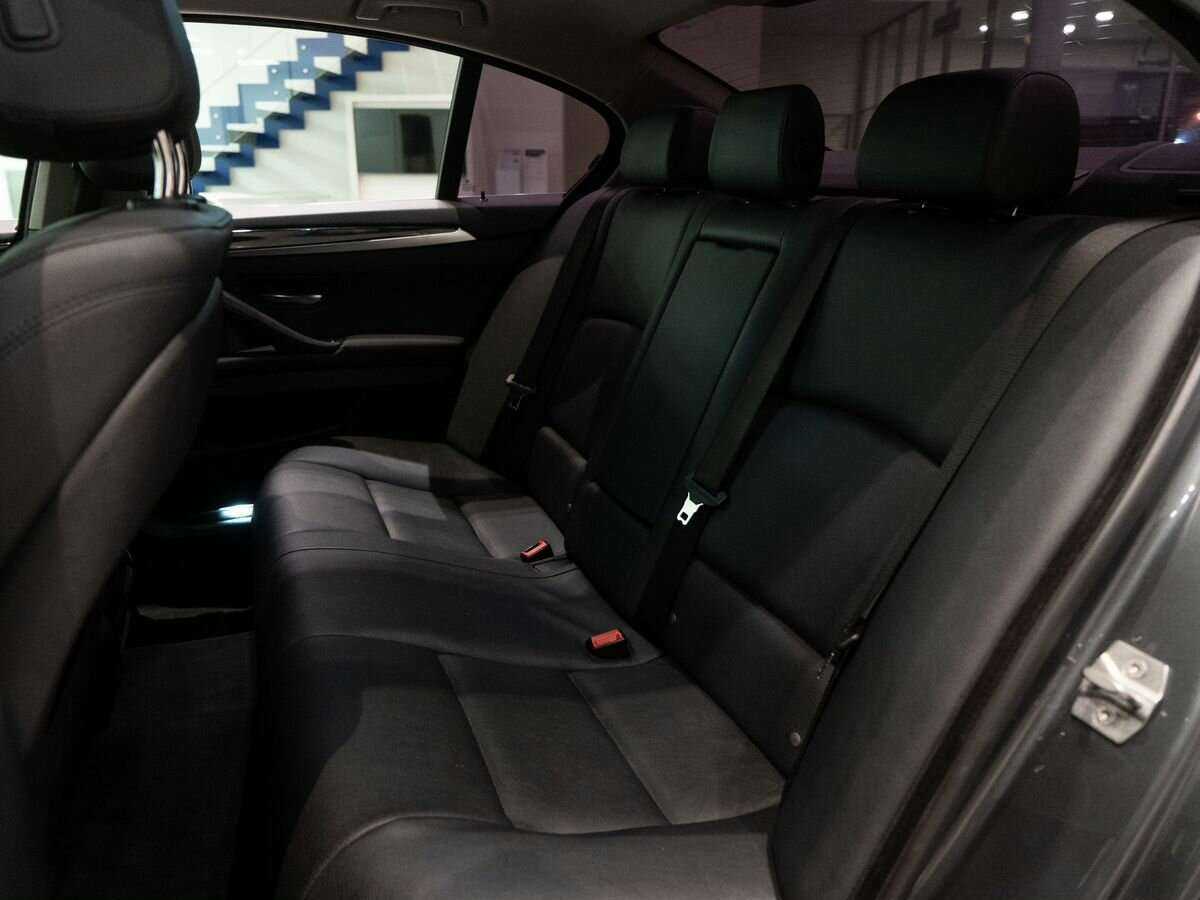 BMW 5 серии 520i, 2016 Фото №7