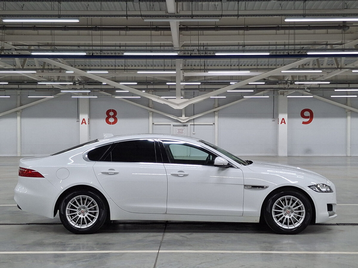 Jaguar XF II, 2016 Фото №4