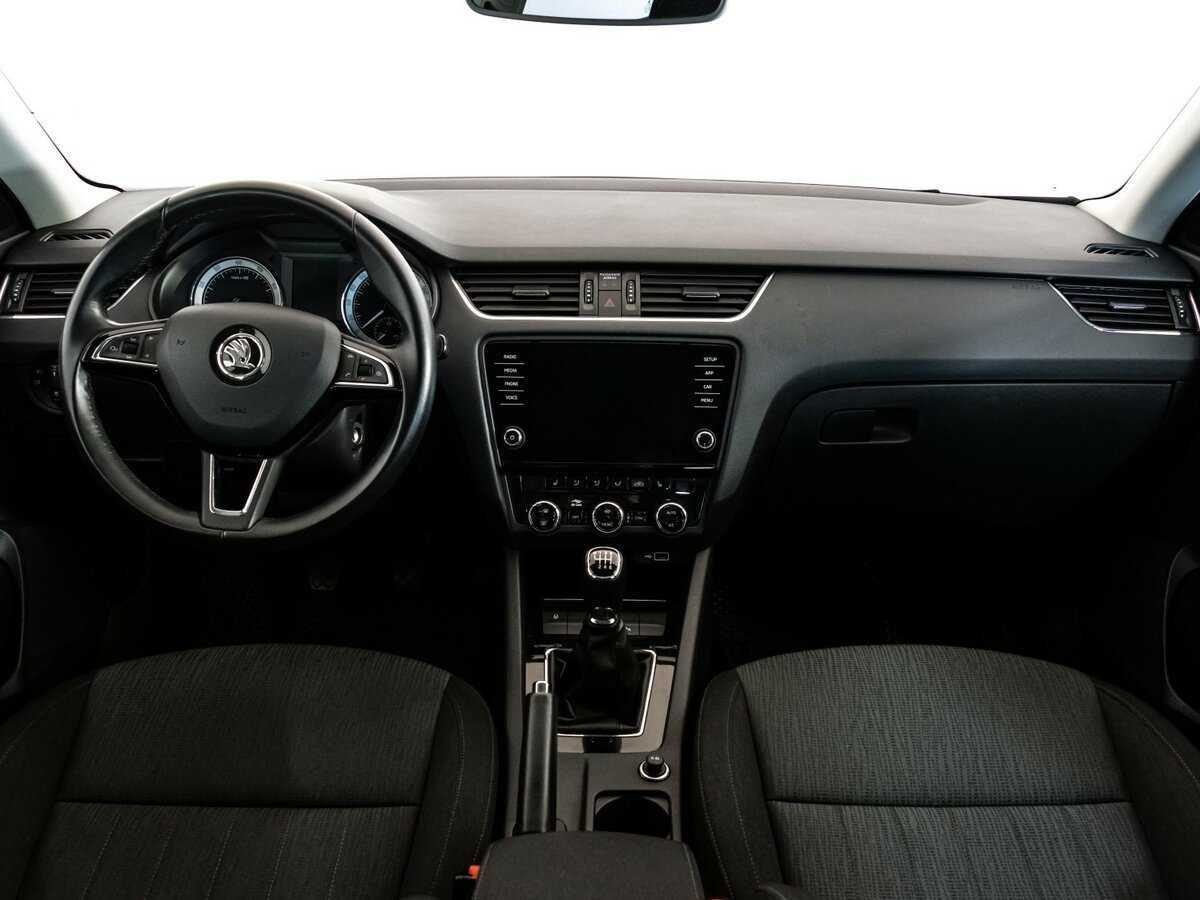 Skoda Octavia, 2018 Фото №10