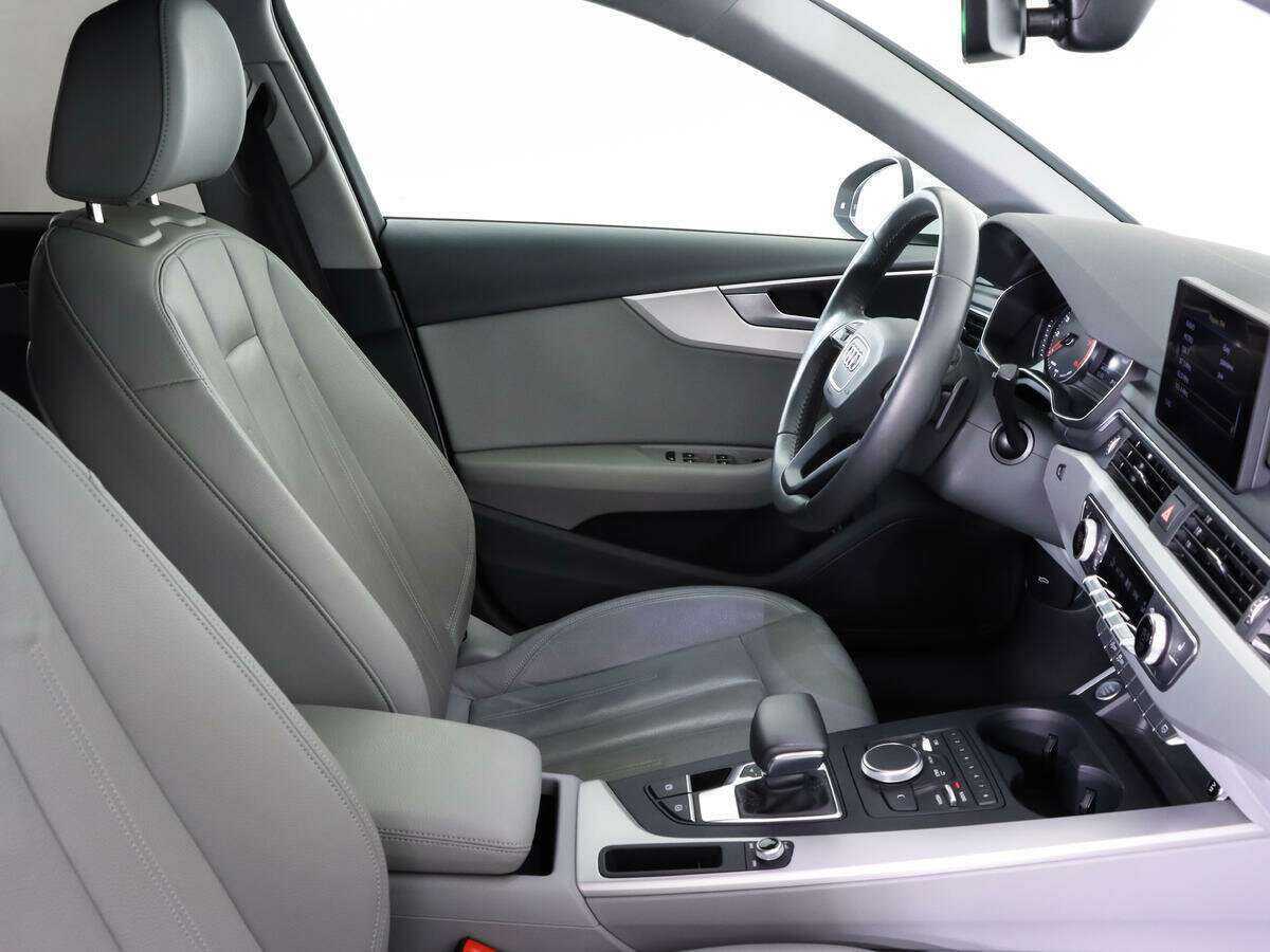 Audi A4, 2019 Фото №18