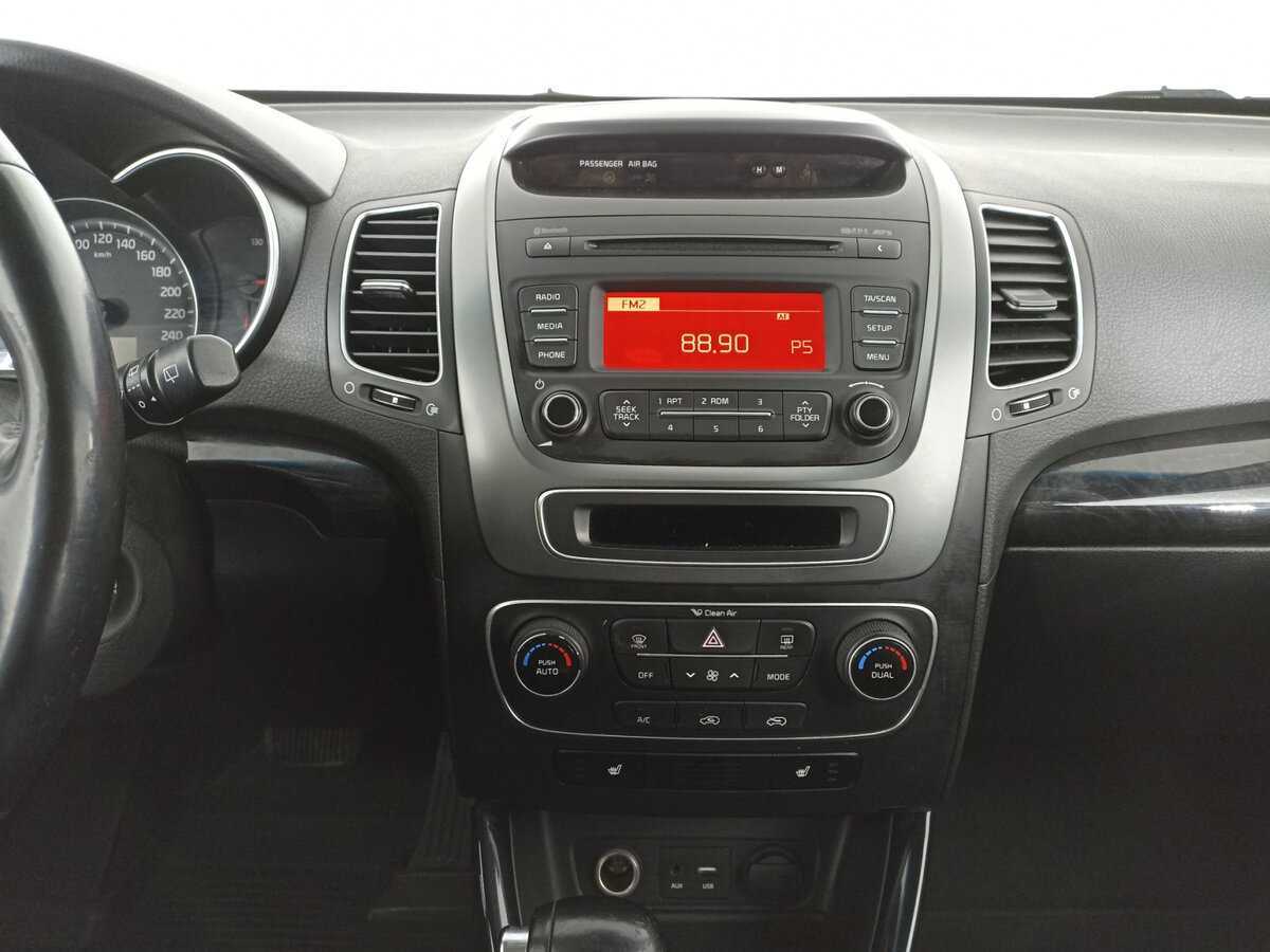 Kia Sorento, 2018 Фото №15