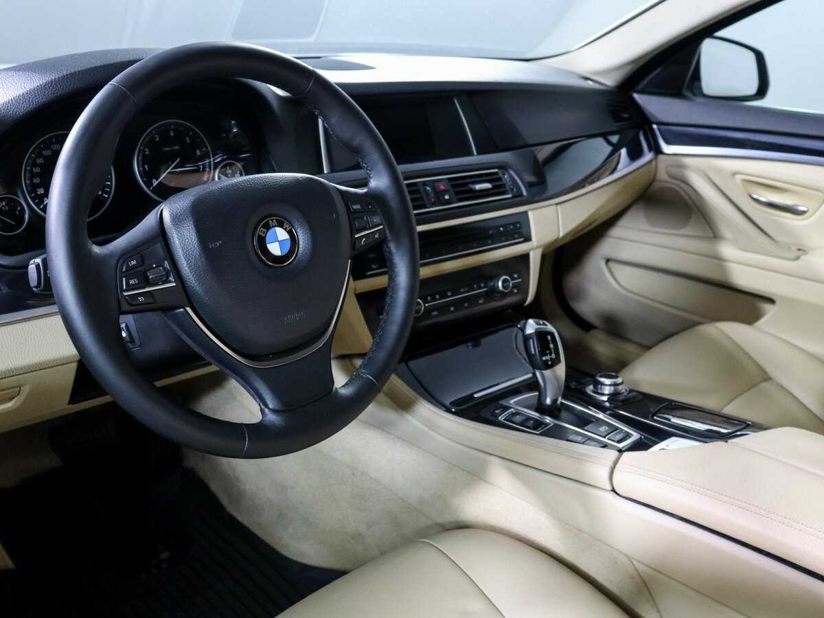 BMW 5 серии 528i xDrive, 2013 Фото №14