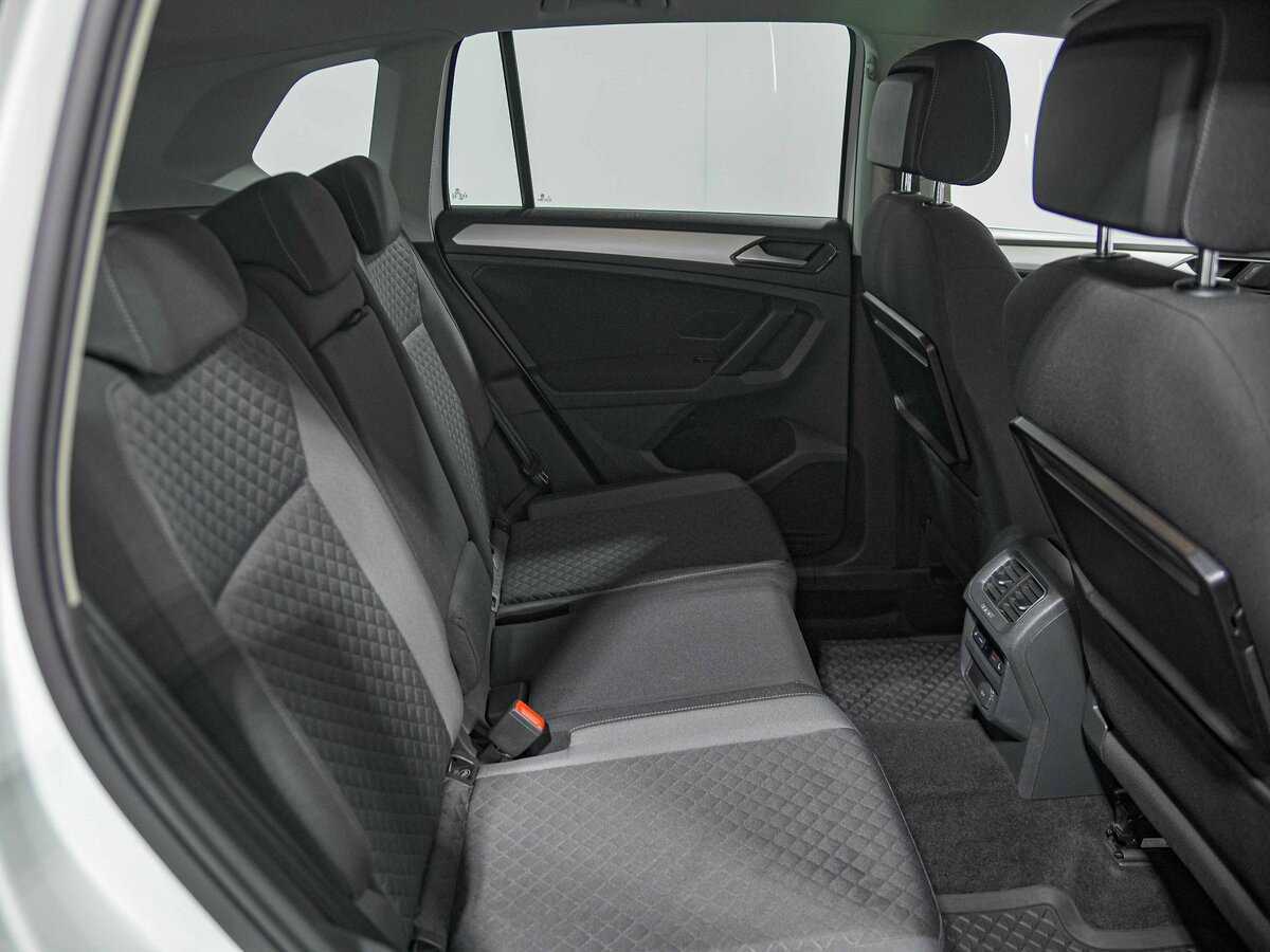 Volkswagen Tiguan, 2017 Фото №14