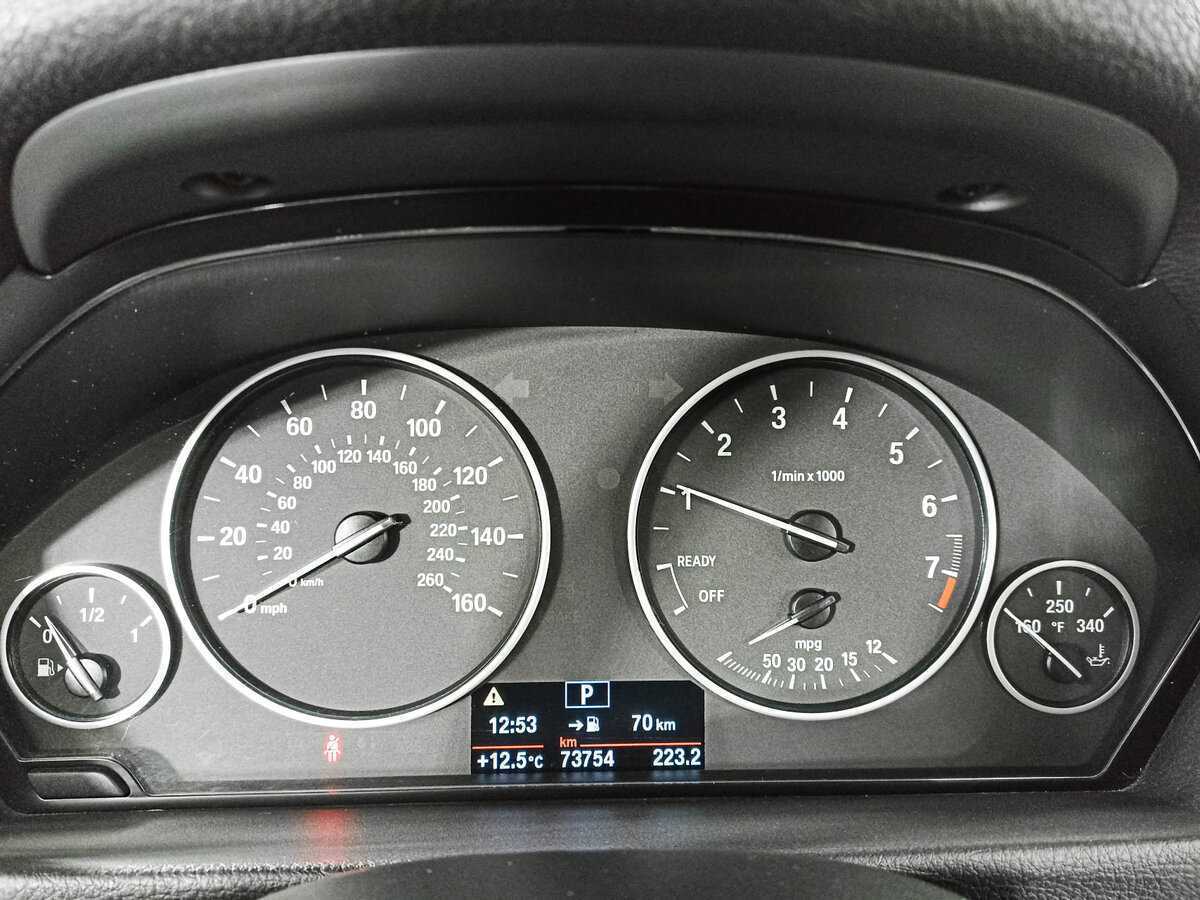 BMW 3 серии 320i xDrive, 2018 Фото №11