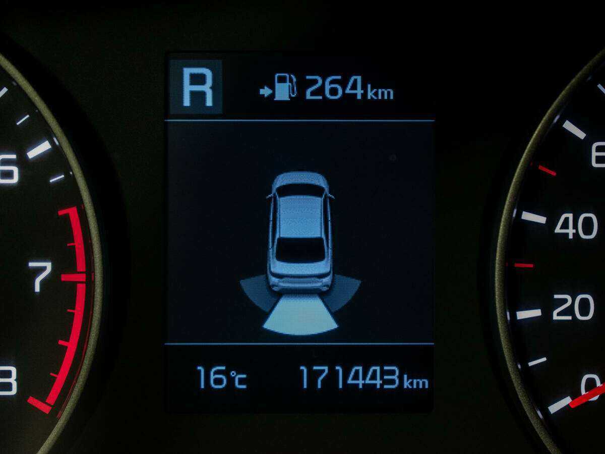 Kia Rio, 2017 Фото №13