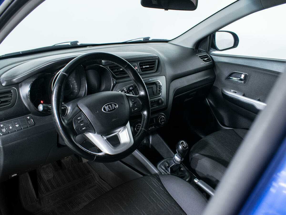 Kia Rio 5-speed, 2013 Фото №13