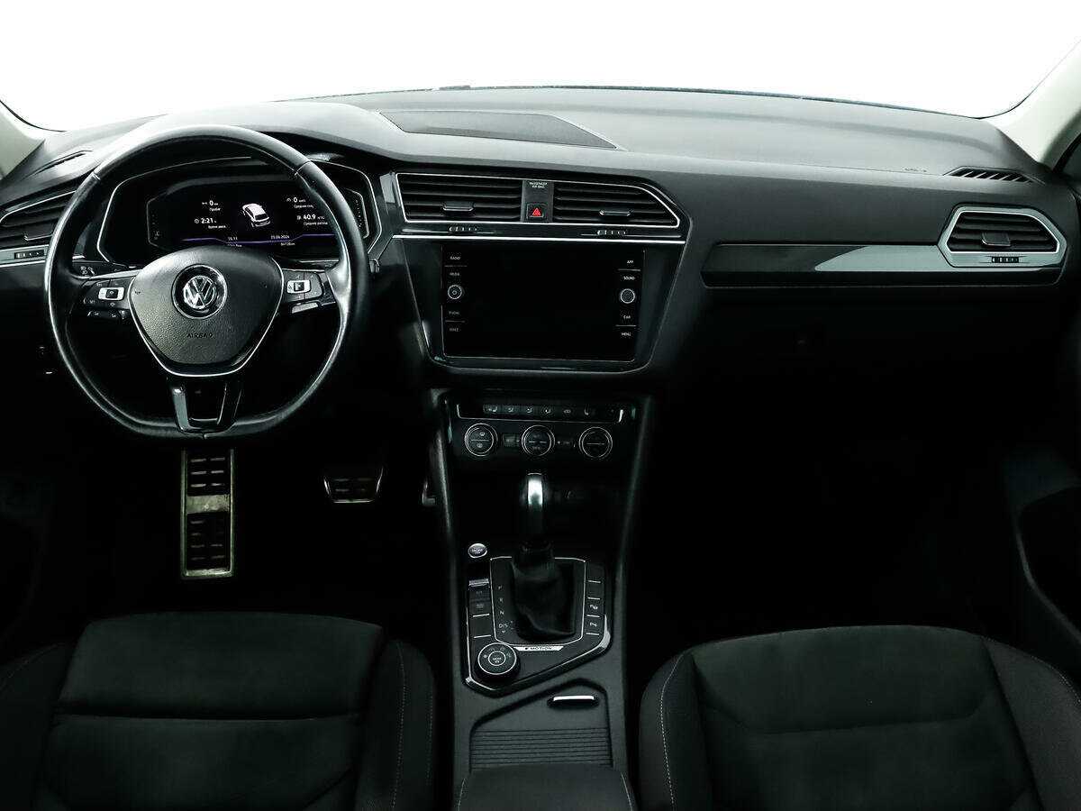 Volkswagen Tiguan, 2019 Фото №12