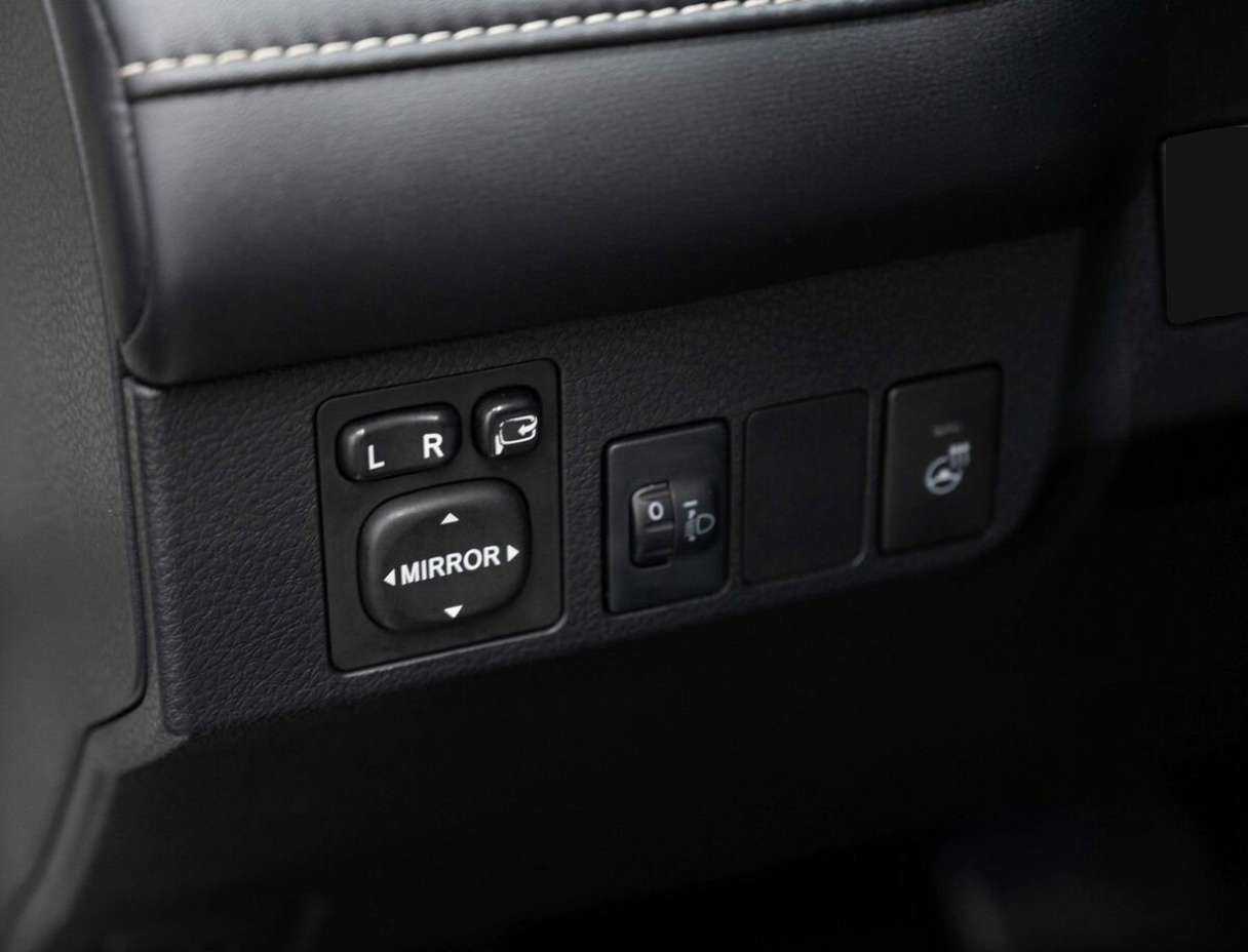 Toyota RAV4, 2017 Фото №15