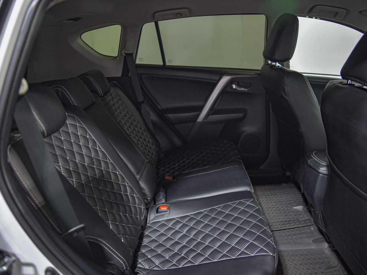 Toyota RAV4, 2018 Фото №14