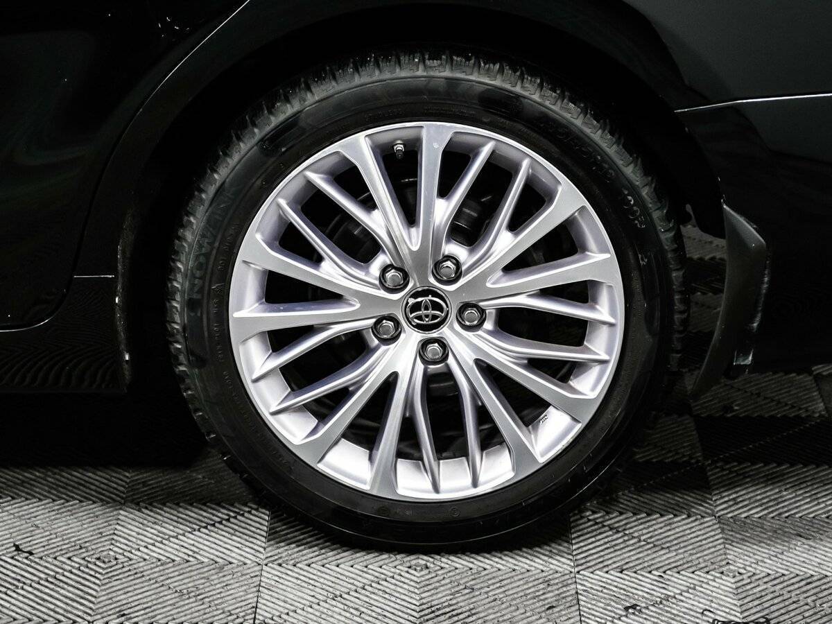 Toyota Camry, 2019 Фото №14