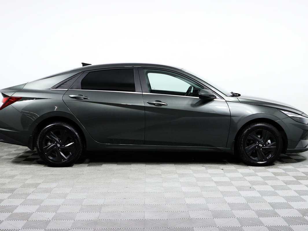 Hyundai Elantra, 2021 Фото №4