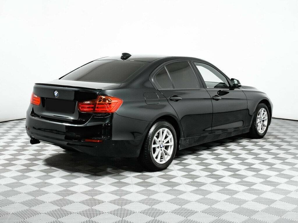 BMW 3 серии 316i, 2015 Фото №4