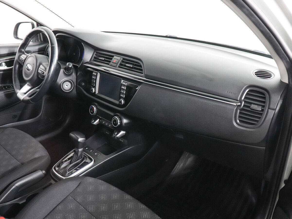 Kia Rio, 2017 Фото №10