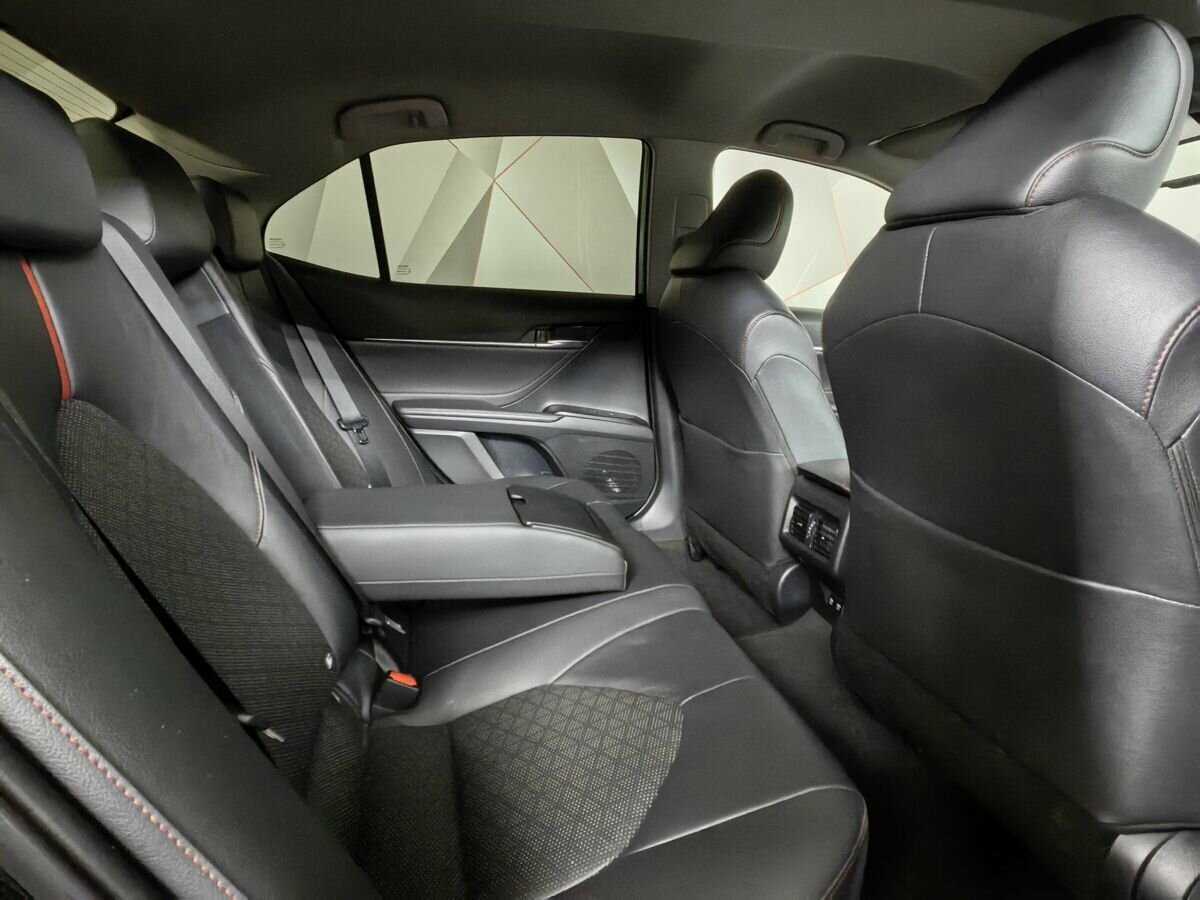 Toyota Camry, 2021 Фото №12