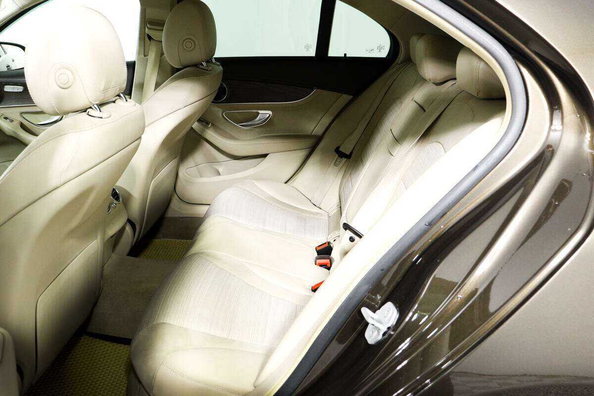 Mercedes-Benz C-Класс 250, 2015 Фото №12