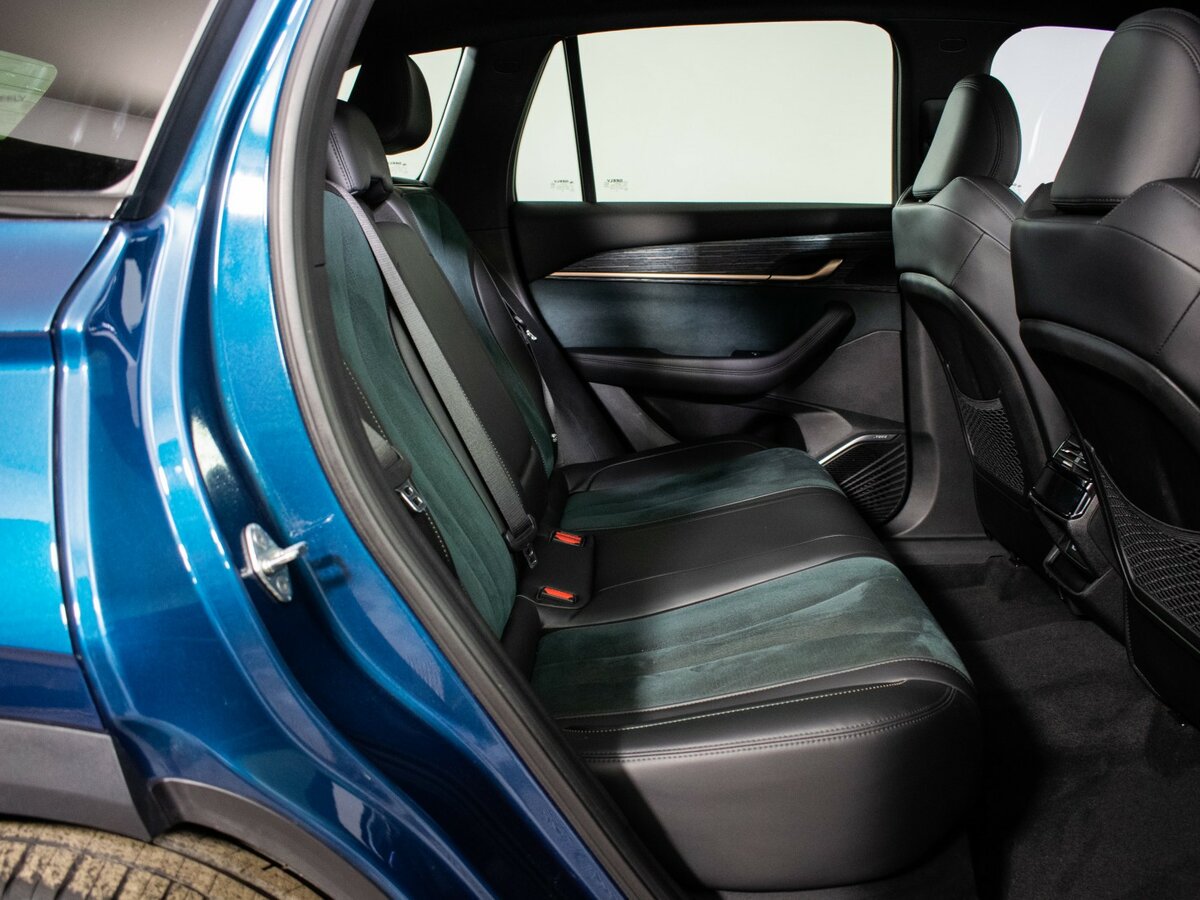 Geely Monjaro I, 2022 Фото №8