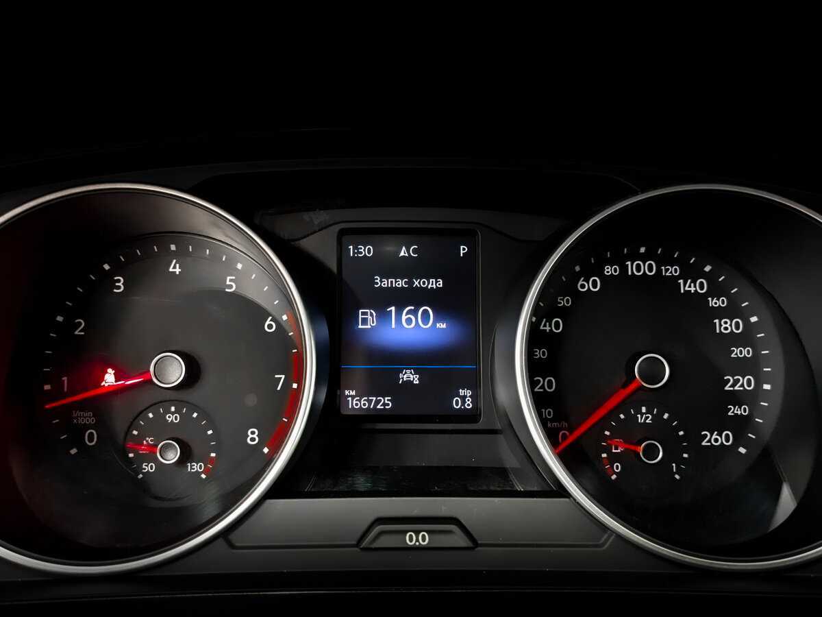 Volkswagen Tiguan, 2021 Фото №13