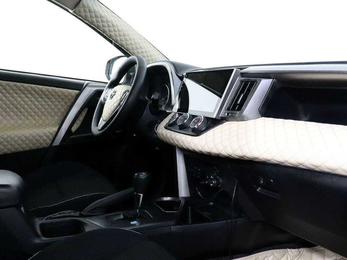 Toyota RAV4, 2016 Фото №7