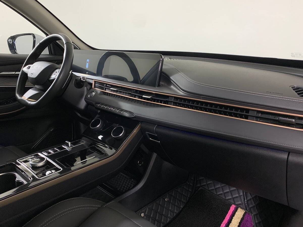 Exeed LX, 2022 Фото №13