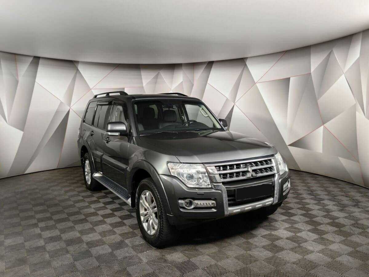 Mitsubishi Pajero, 2015 Фото №3
