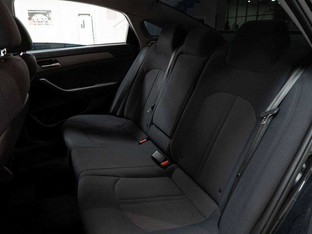 Hyundai Sonata, 2018 Фото №7
