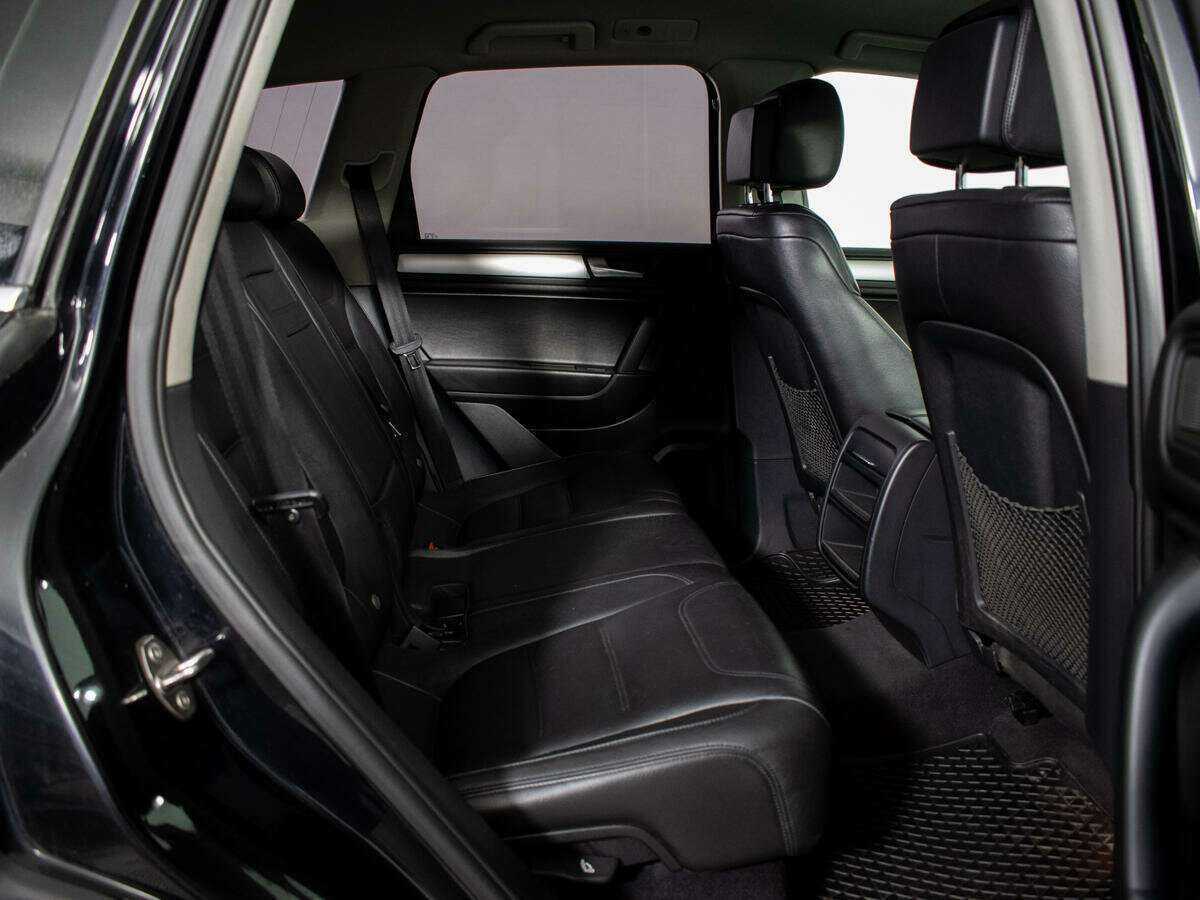Volkswagen Touareg, 2012 Фото №10