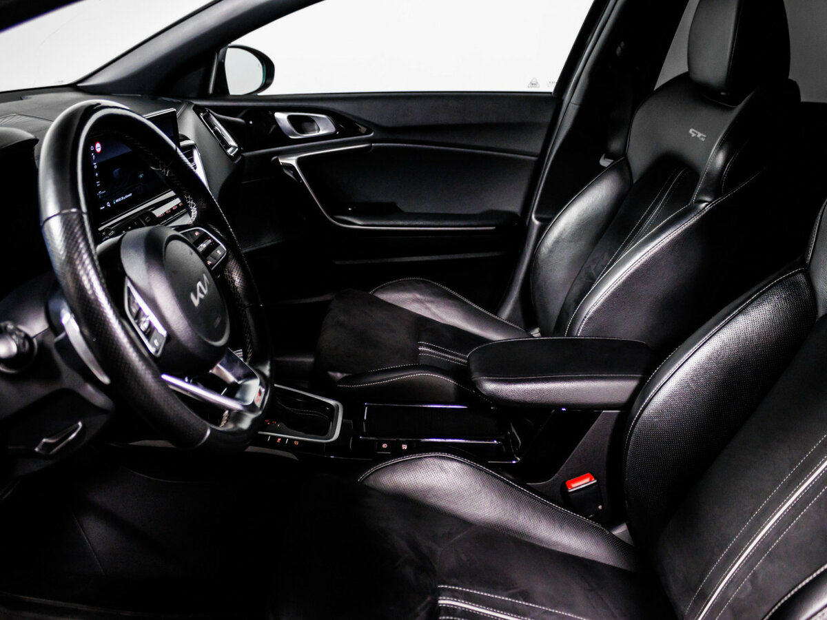 Kia Ceed III Рестайлинг, 2021 Фото №15