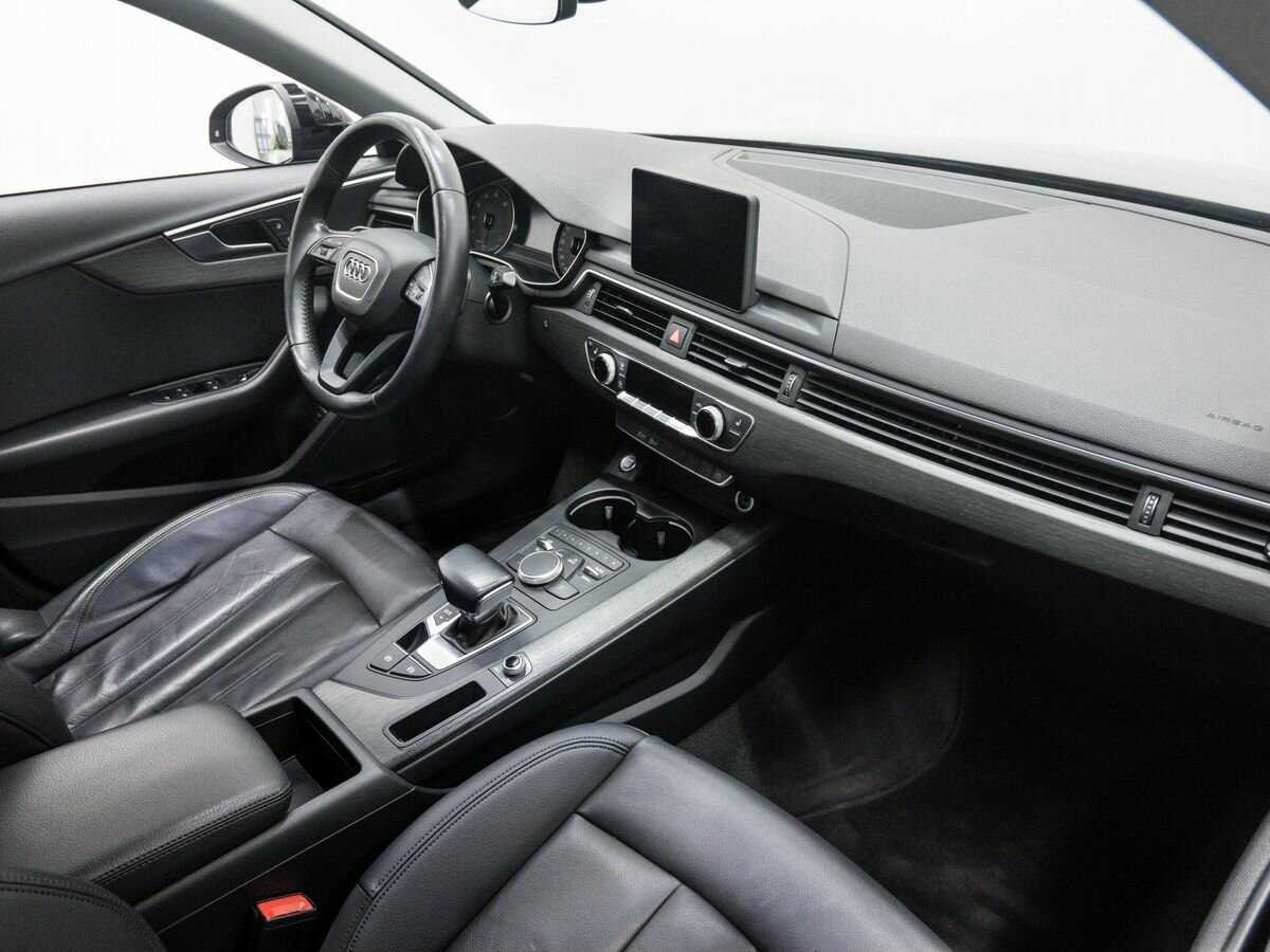 Audi A4, 2018 Фото №8