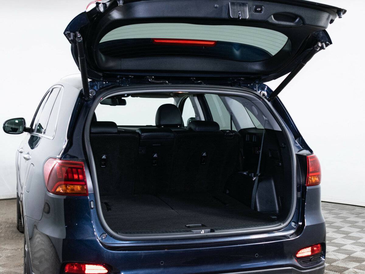 Kia Sorento, 2018 Фото №9