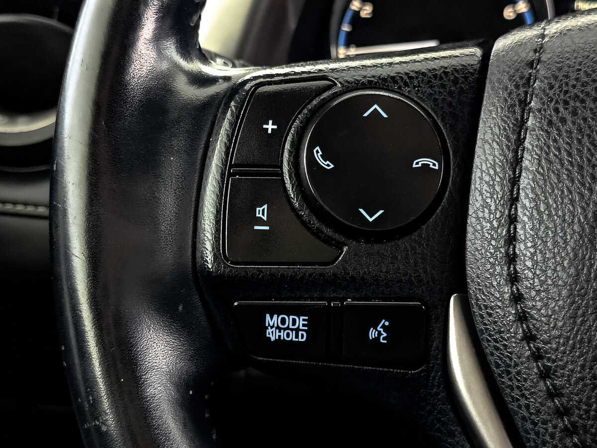 Toyota RAV4, 2018 Фото №25