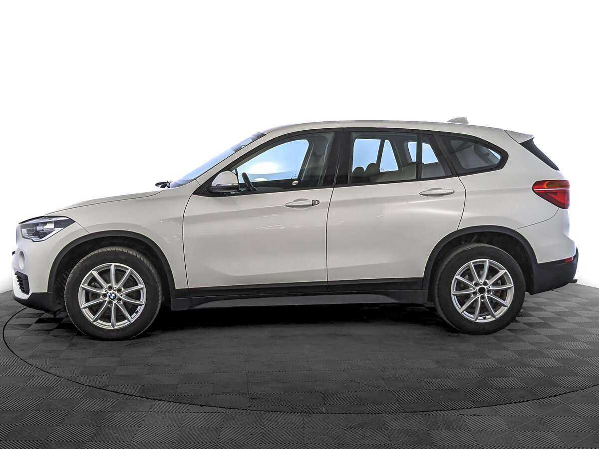BMW X1 18i sDrive, 2019 Фото №8