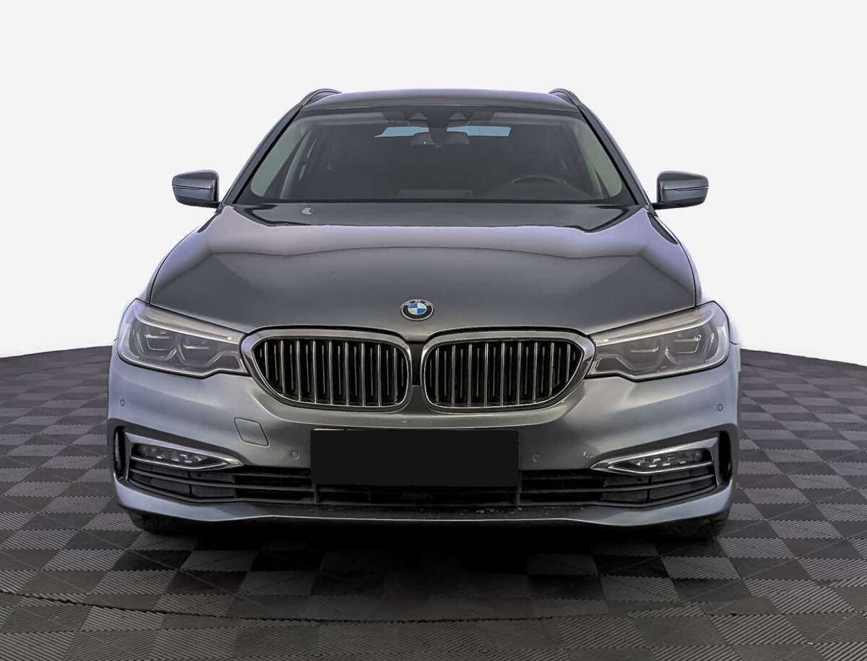 BMW 5 серии 520d, 2019 Фото №2