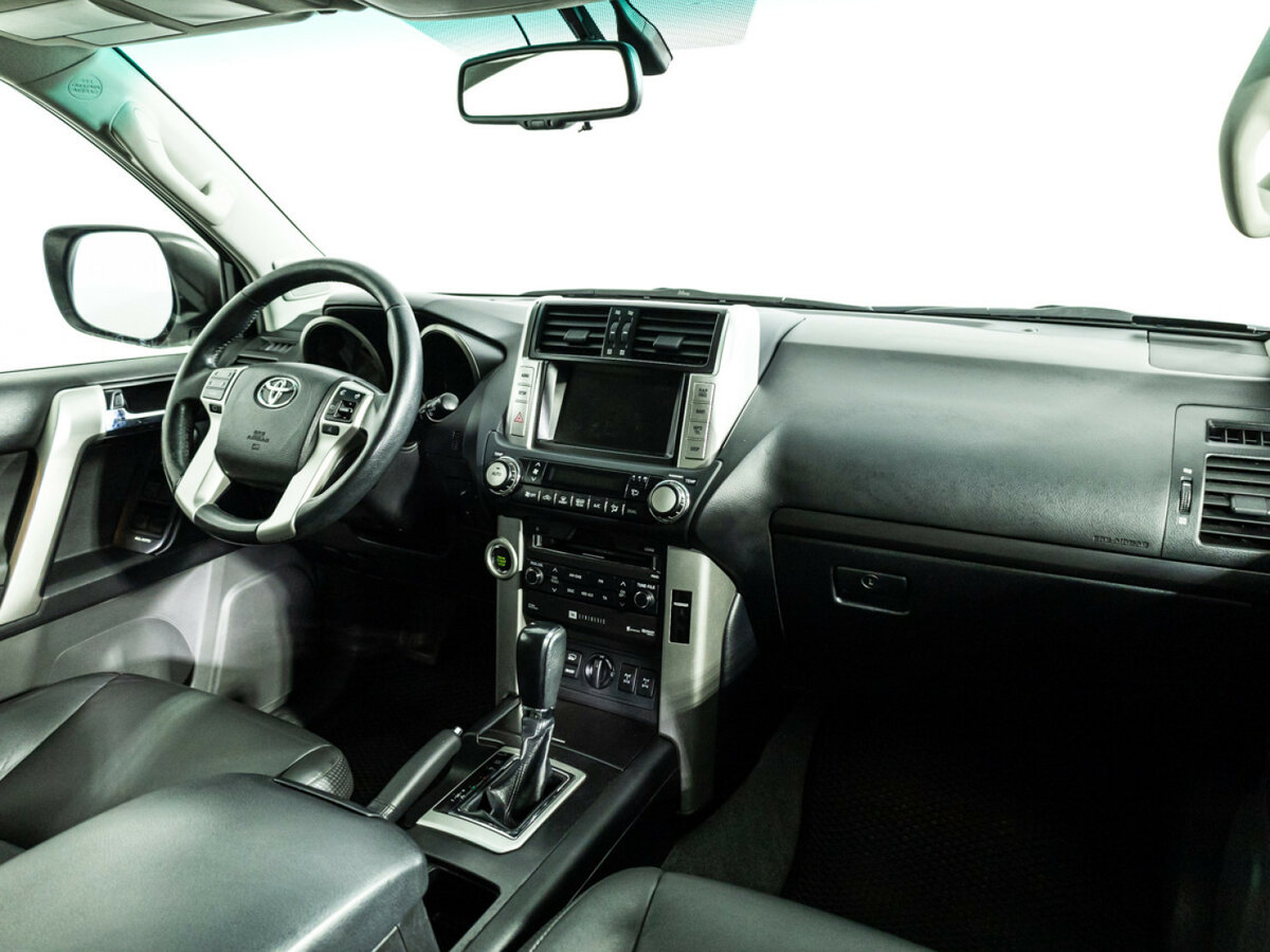 Toyota Land Cruiser Prado 150 Series, 2013 Фото №7
