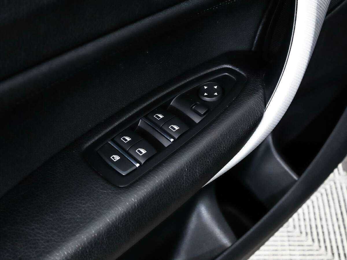 BMW 1 серии 118i, 2019 Фото №8