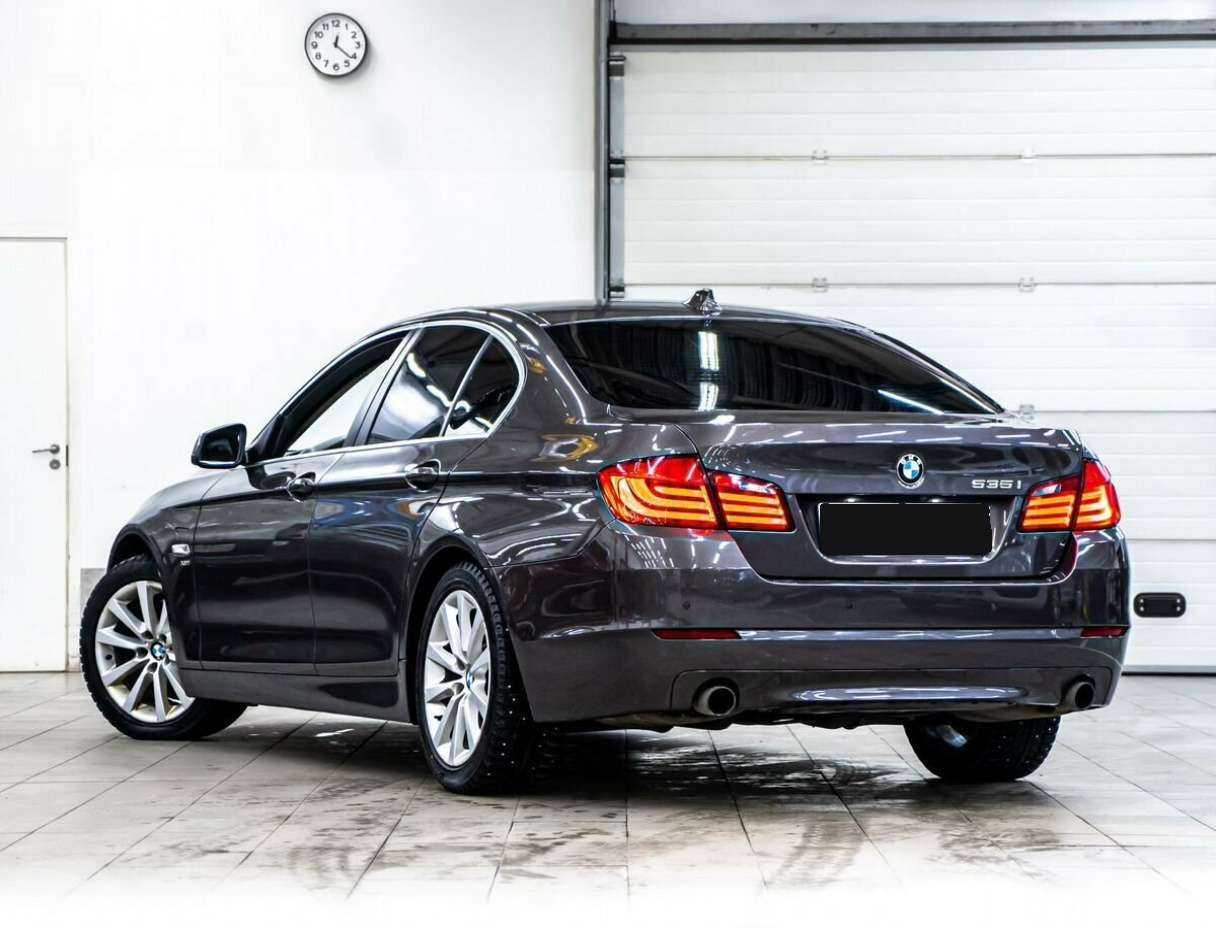 BMW 5 серии 535i xDrive, 2012 Фото №4