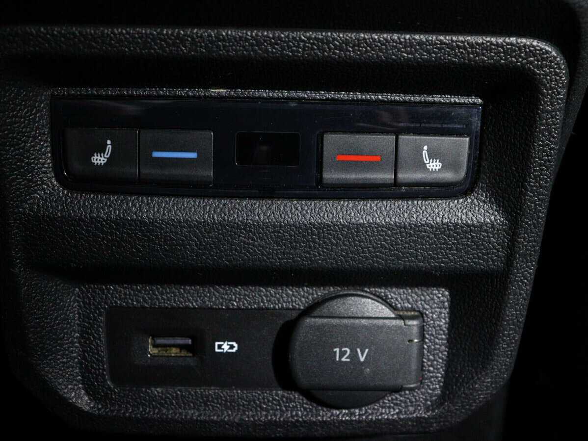 Volkswagen Tiguan, 2019 Фото №15