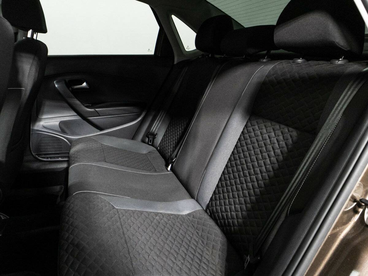 Volkswagen Polo, 2018 Фото №10