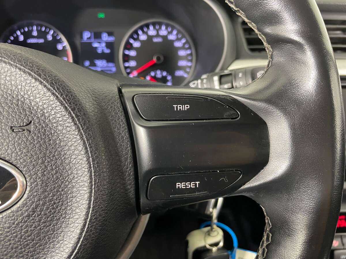 Kia Rio X-Line, 2020 Фото №17