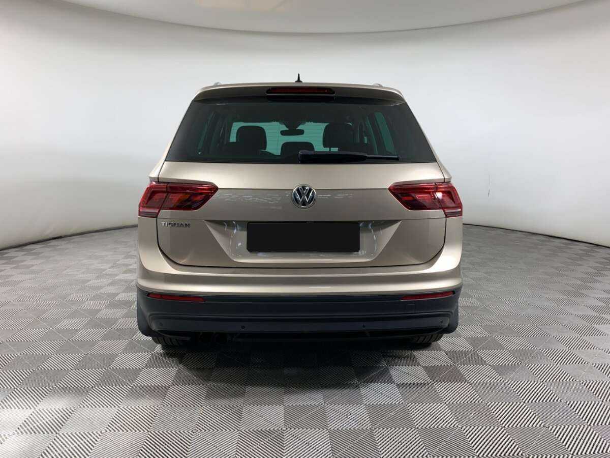Volkswagen Tiguan, 2020 Фото №6